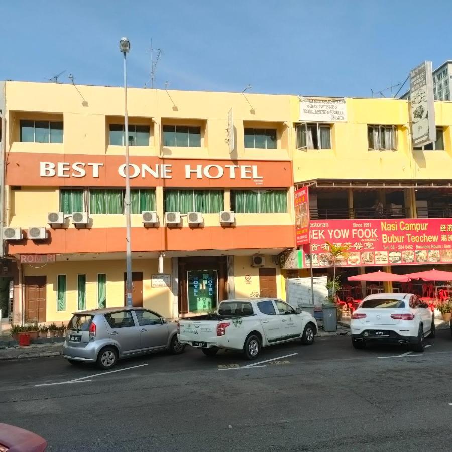 OYO 90470 Best One Hotel Malacca Exterior foto