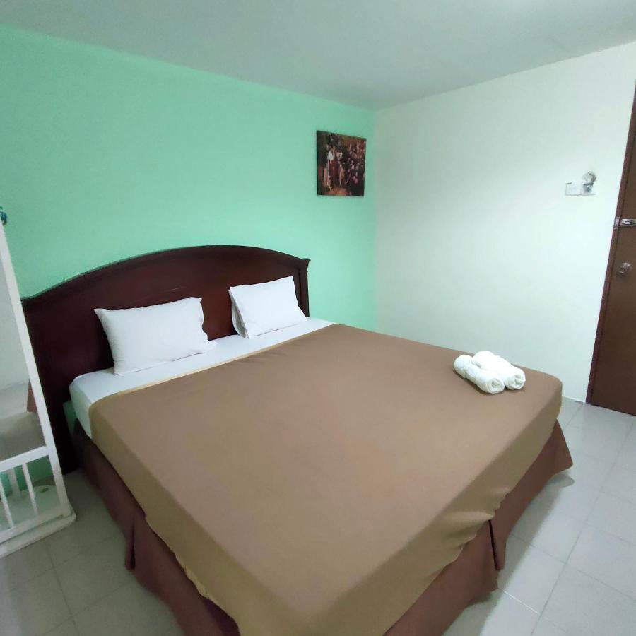 OYO 90470 Best One Hotel Malacca Exterior foto