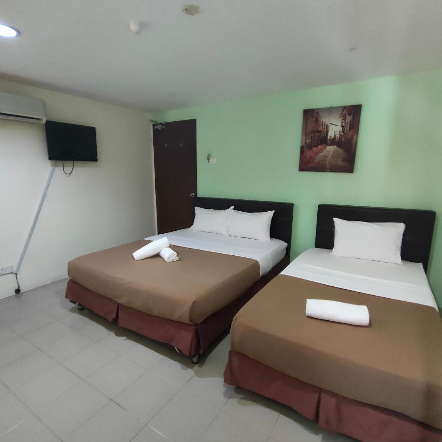 OYO 90470 Best One Hotel Malacca Exterior foto